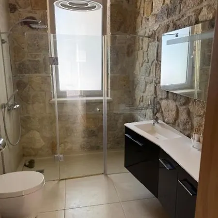 Private With Swimming Pool Villa *