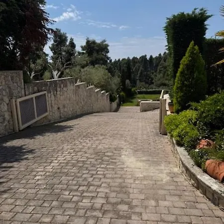 Private With Swimming Pool Villa